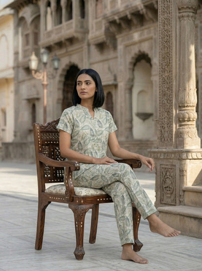 Mallory Winston Women Top & Pyjama Set Light Green Printed
